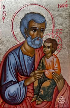 Handwritten icon of childhood: Baby Jesus Christ with Joseph