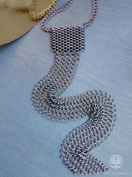 Chainmail tie