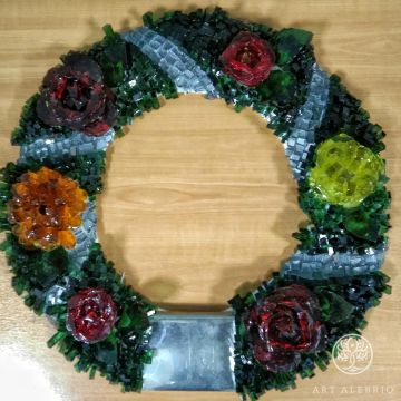 Christmas or memorial wreath, volumetric mosaic